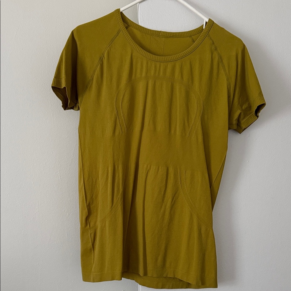 lululemon athletica Mustard Short Sleeve Tee